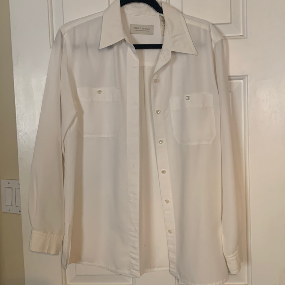 First issue, Liz, Claiborne Company, size medium, white blouse. Great condition